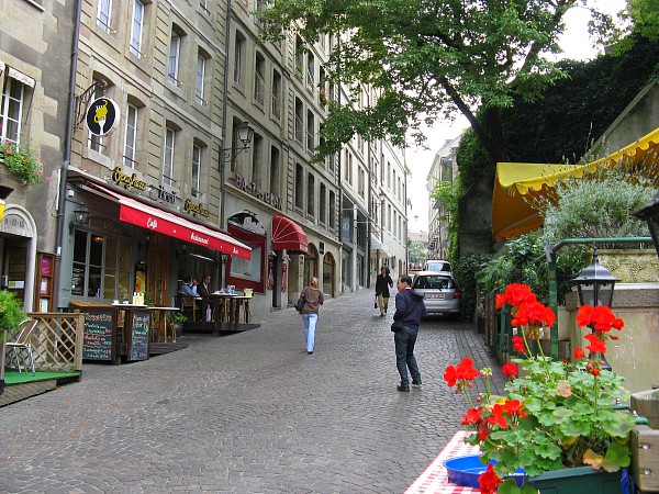 �T���E�s�G�[���吹���t��