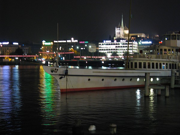 ���}����