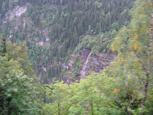 �}���e�B�[�j�`�V�����j�����u�����@�ԑ�