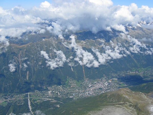 ���[�v�E�G�[�ԑ��@�V�����j�̊X