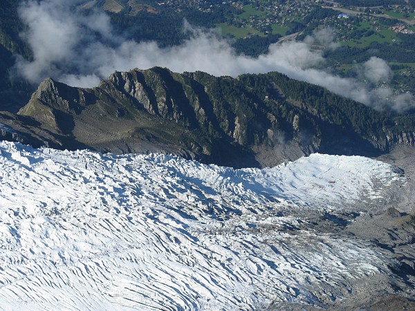 ���[�v�E�G�[�ԑ��@�X��