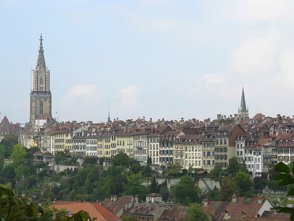 �x�����@���܉��t�߂��猩�����s�X�n�i���E��Y�j