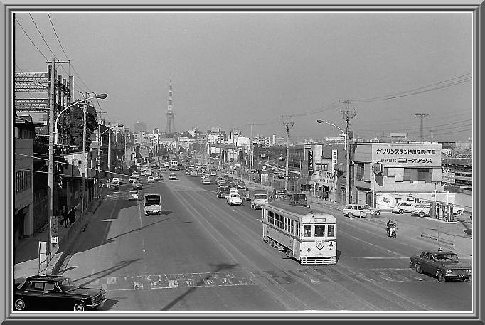 6148
�L�����̌������ɓ����^���[��